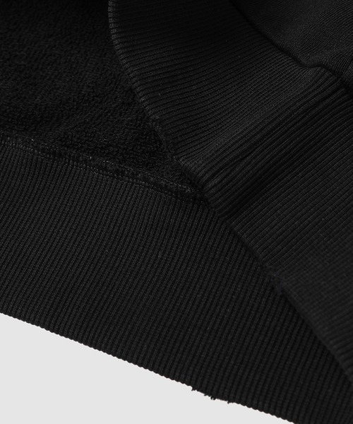 MM6 Maison Margiela（ｴﾑｴﾑｼｯｸｽ ﾒｿﾞﾝ ﾏﾙｼﾞｪﾗ）の「SWEATSHIRT（スウェット・レディース・ブラック/その他・S/M）」の3枚目の写真