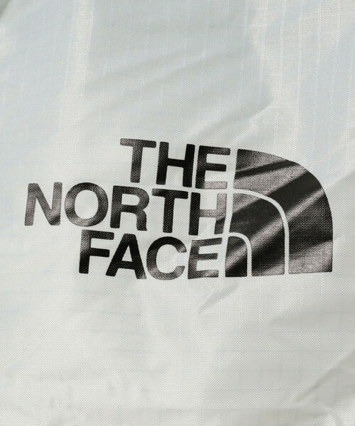 THE NORTH FACE（ザノースフェイス）の「THE NORTH FACE / Mayfly Pack 22（バックパック/リュック・メンズ・ブラック/ライトグレー・ONE SIZE）」の7枚目の写真