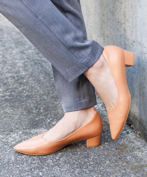 HIMIKO（ヒミコ）の「【Made in Japan】ポインテッドトゥソフトパンプス/635104（パンプス・レディース・アイボリー/ブラウン/ブラック/ベージュ/ピンク/ネイビー/イエロー/レッド/グレー・23.0cm/24.0cm/25.0cm/22.5cm/24.5cm/22.0cm/23.5cm/21.5cm/25.5cm/26.0cm/26.5cm）」の5枚目の写真