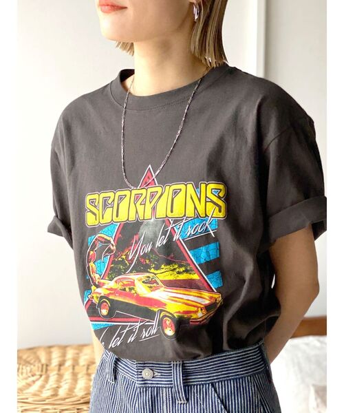 Ungrid（アングリッド）の「SCORPIONSロゴTee（Tシャツ/カットソー・レディース・チャコールグレー・FREE）」の11枚目の写真