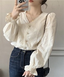 花柄刺繍ブラウス