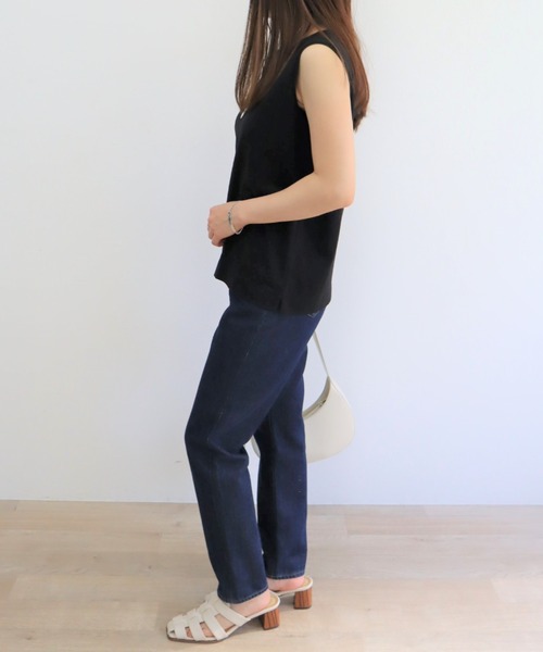 aunt lily(アントリリー)の「綿100% 無地ノースリーブ(Tシャツ/カットソー・レディース・サンドベージュ/ブラック/アイボリー/ブルー・M/L/LL)」の13枚目の写真