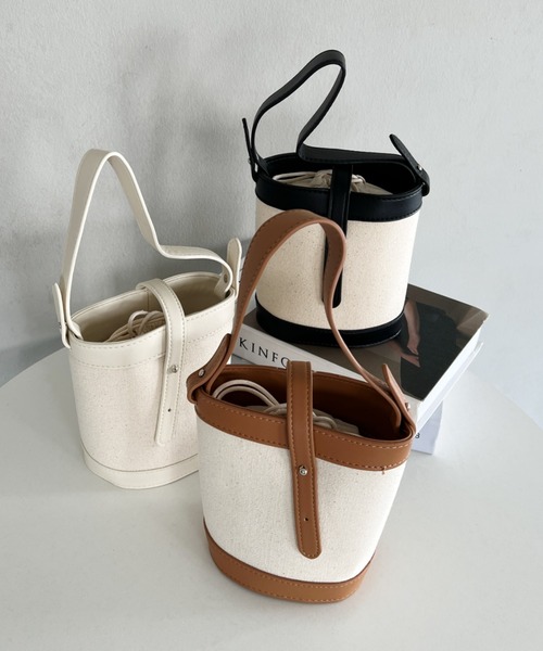 thank U more(サンキューモア)の「コットンキャンバス × レザー 【2WAY】バケットバッグ&ショルダーバッグ(ハンドバッグ・レディース・ブラウン/アイボリー/ブラック・FREE)」の14枚目の写真