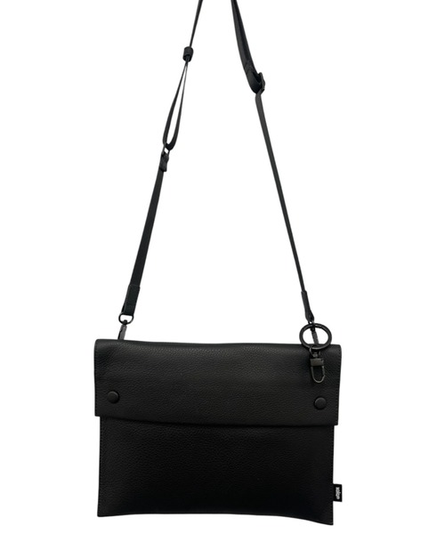 waku(ワク)の「waku ワク 『KURO Series』 FLAP CLUTCH SHOULDER(ショルダーバッグ・メンズ・ブラック・FREE)」の7枚目の写真