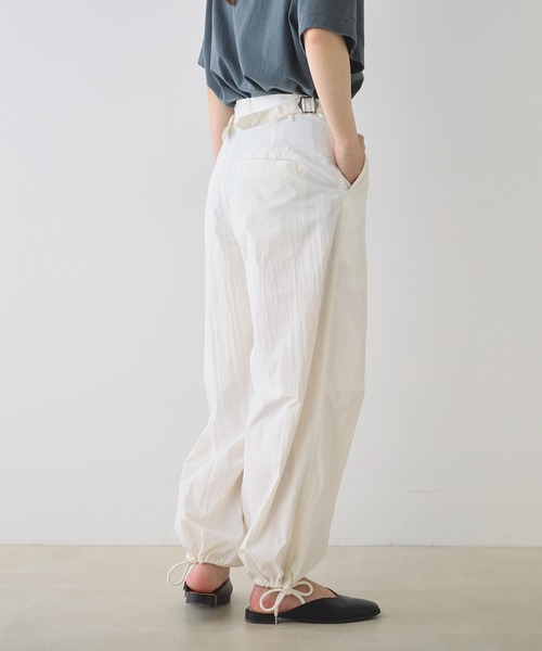 PUAL CE CIN(ピュアルセシン)の「【Du noir】ナイロングルカパラシュートパンツ(その他パンツ・レディース・ブラック/オフホワイト・FREE)」の10枚目の写真