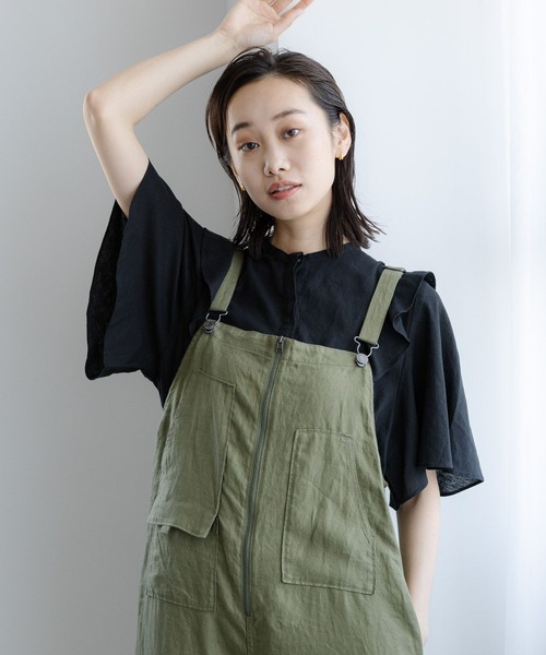 niko and...（ニコアンド）の「リフレッシュリネンレーヨンフリルブラウス（シャツ/ブラウス・レディース・カーキ/ブラック/オフホワイト/ブルー・LARGE/MEDIUM）」の7枚目の写真