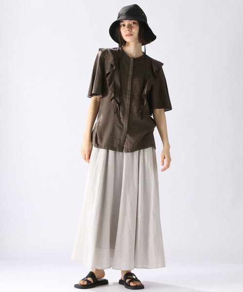 niko and...（ニコアンド）の「リフレッシュリネンレーヨンフリルブラウス（シャツ/ブラウス・レディース・カーキ/ブラック/オフホワイト/ブルー・LARGE/MEDIUM）」の19枚目の写真