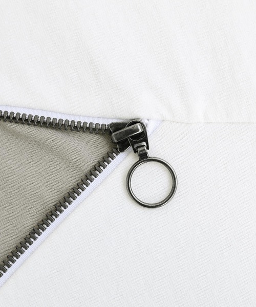 kOhAKU（コハク）の「『アシンメトリー配色デザインTシャツ』（Tシャツ/カットソー・レディース・ブラック/オフホワイト・FREE）」の9枚目の写真