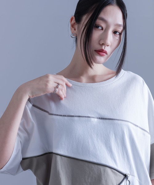 kOhAKU（コハク）の「『アシンメトリー配色デザインTシャツ』（Tシャツ/カットソー・レディース・ブラック/オフホワイト・FREE）」の16枚目の写真