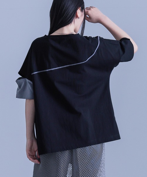kOhAKU（コハク）の「『アシンメトリー配色デザインTシャツ』（Tシャツ/カットソー・レディース・ブラック/オフホワイト・FREE）」の22枚目の写真