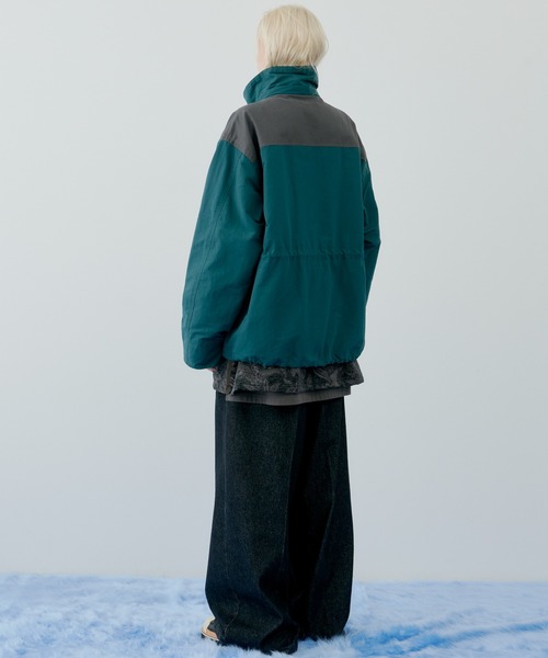 AIVER(アイバー)の「AIVER 配色ファブリックマウンテンパーカー(マウンテンパーカー・メンズ・ダークグリーン/アイボリー/ブラック・MEDIUM/SMALL/LARGE)」の5枚目の写真