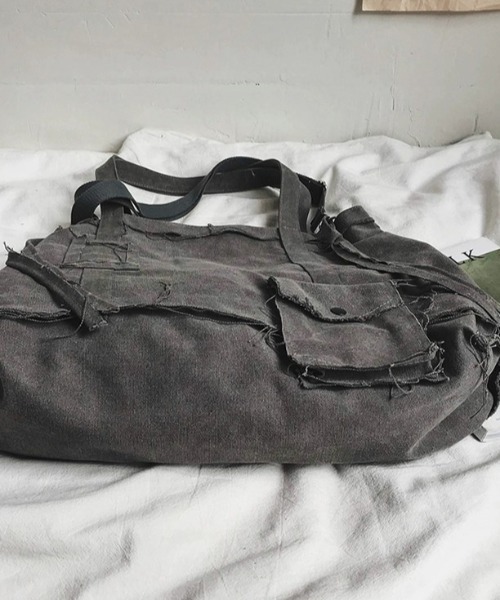 ARULE（アルール）の「A'GEM/9 × .kom『ARULE/アルール』ビンテージ バッグ（ショルダーバッグ・メンズ・チャコールグレー/アイボリー/カーキ・FREE）」の22枚目の写真