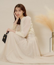 ワイドウエストレースチュールスカート