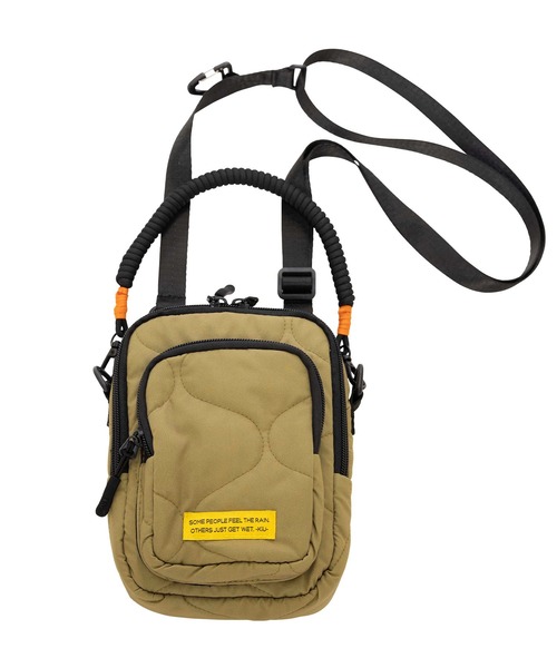 KiU（キウ）の「キルティングパデッドポシェット（ショルダーバッグ・レディース・アイボリー/カーキ/ブラック・FREE）」の3枚目の写真