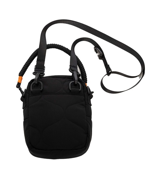 KiU（キウ）の「キルティングパデッドポシェット（ショルダーバッグ・レディース・アイボリー/カーキ/ブラック・FREE）」の5枚目の写真