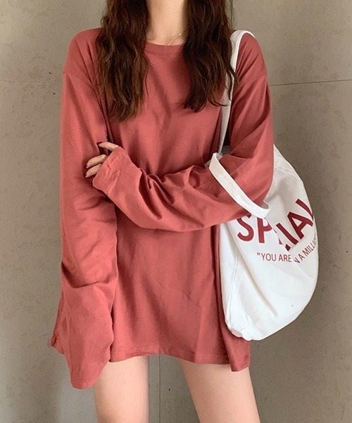 gossip!ロサンゼルス(ゴシップロサンゼルス)の「YUGA ルーズシルエット トップス(Tシャツ/カットソー・レディース・ブラック/オフホワイト/レッド/ブルーグレー/キャメル/ホワイト・FREE)」の6枚目の写真