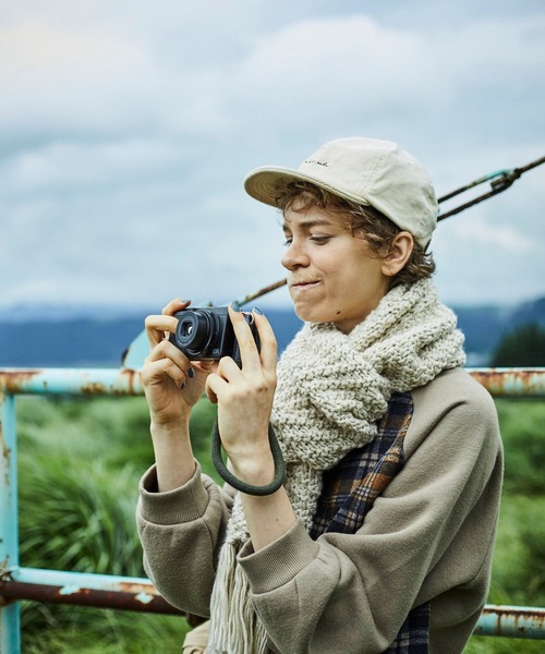 studio CLIP（スタディオクリップ）の「【ART OF GARDEN (ATSURO TAYAMA) 】チェック柄プルオーバー（Tシャツ/カットソー・レディース・ベージュ/スモーク/ネイビー・FREE）」の18枚目の写真