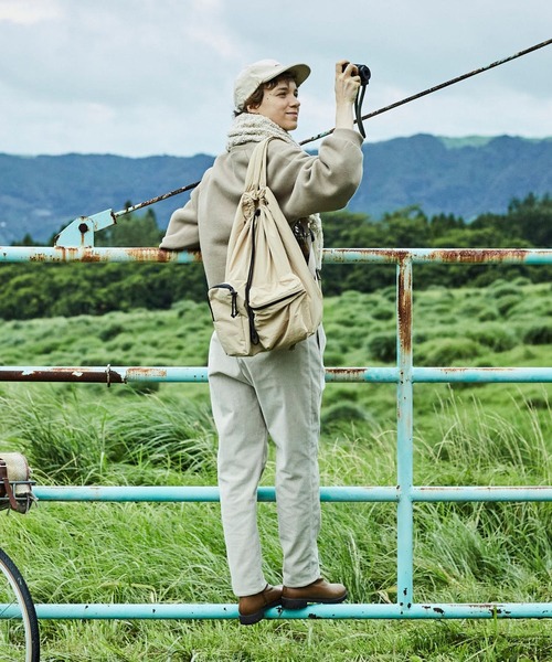 studio CLIP（スタディオクリップ）の「【ART OF GARDEN (ATSURO TAYAMA) 】チェック柄プルオーバー（Tシャツ/カットソー・レディース・ベージュ/スモーク/ネイビー・FREE）」の21枚目の写真