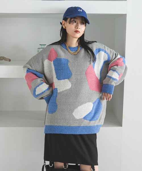 bohmal（ボマール）の「カラフルモチーフ柄オーバーサイズニット（ニット/セーター・レディース・ブラック/ネイビー/グレー・FREE）」の14枚目の写真