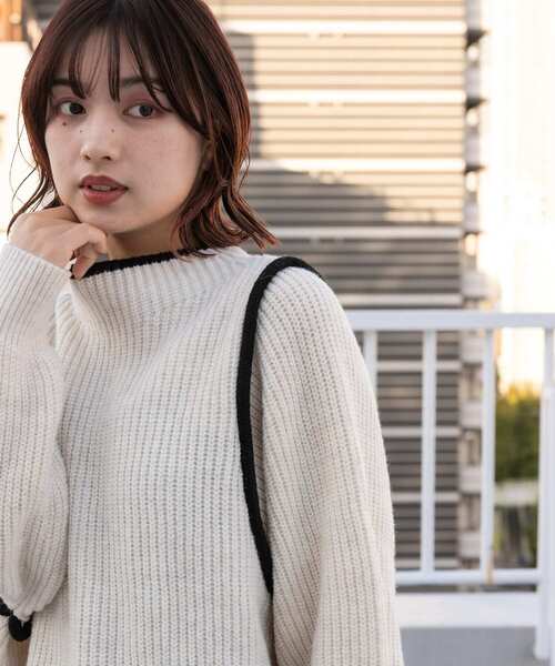 SENSE OF PLACE by URBAN RESEARCH（センスオブプレイスバイアーバンリサーチ）の「ラインルーズセーター（ニット/セーター・レディース・ミント/アイボリー/ブラック・ONE）」の19枚目の写真