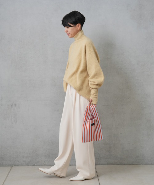 Actually(アクチュアリー)の「ニットストライプバッグ S(ハンドバッグ・レディース・ブルー/レッド・フリー)」の10枚目の写真