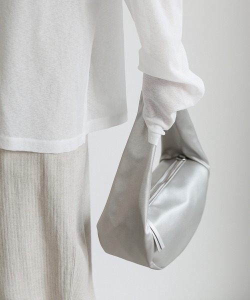 select MOCA(セレクトモカ)の「ハーフムーンチェーン付き2WAYバッグ(ショルダーバッグ・レディース・シルバー/アイボリー/ブラック・FREE)」の14枚目の写真