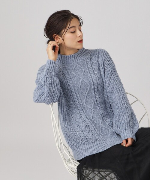 SHOO・LA・RUE（シューラルー）の「◆【体型カバー】きれいめカジュアル メランジ ケーブルニット（ニット/セーター・レディース・ライトグレー/オレンジ/ブルー/ベージュ/イエロー系その他・00）」の4枚目の写真