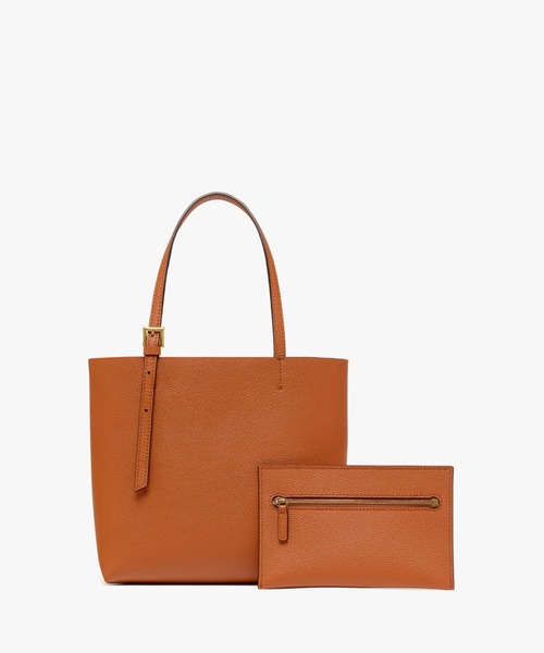 MCM（エムシーエム）の「Himmel ショッパーバッグ - エンボスロゴレザー（ショルダーバッグ・メンズ・ブラウン/ブラック/ブルー・ONE SIZE）」の9枚目の写真