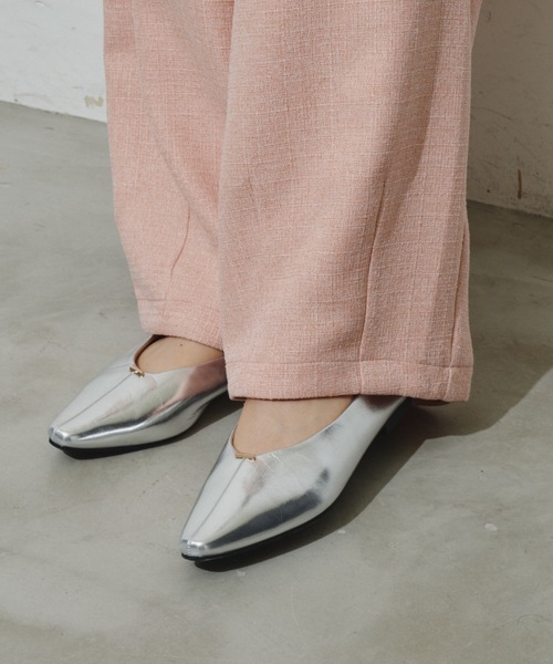 Aunt Marie's（アントマリーズ）の「メタルポイントフラットパンプス（パンプス・レディース・シルバー/アイボリー/ブラック・S/M/L）」の14枚目の写真