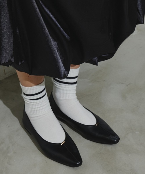 Aunt Marie's（アントマリーズ）の「メタルポイントフラットパンプス（パンプス・レディース・シルバー/アイボリー/ブラック・S/M/L）」の16枚目の写真