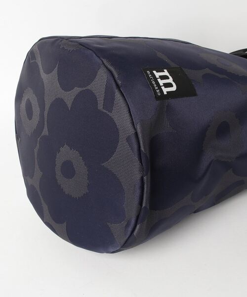 marimekko（マリメッコ）の「Unikko / All Day Bucket（ショルダーバッグ・レディース・ネイビー・FREE）」の6枚目の写真