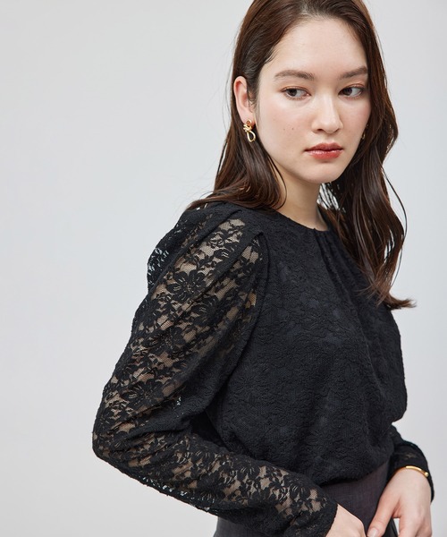 ROPE'（ロペ）の「ストレッチタックギャザーレースブラウス（Tシャツ/カットソー・レディース・オフホワイト/ブラック・FREE）」の20枚目の写真