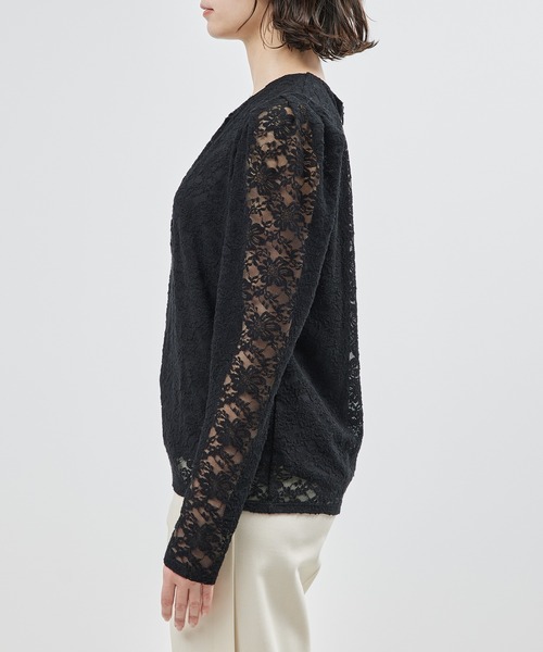 ROPE'（ロペ）の「ストレッチタックギャザーレースブラウス（Tシャツ/カットソー・レディース・オフホワイト/ブラック・FREE）」の22枚目の写真