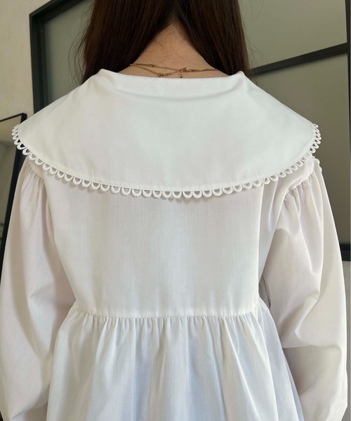 prose verse(プロズヴェール)の「BIGえりレーストリミングペプラムブラウス(シャツ/ブラウス・レディース・オフホワイト/ブラック・LARGE/MEDIUM)」の3枚目の写真