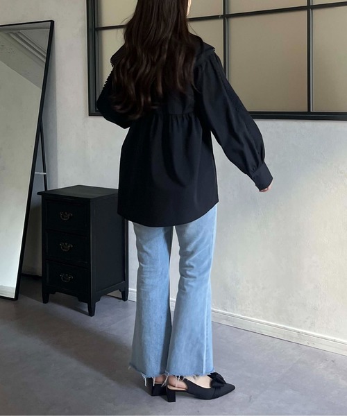 prose verse(プロズヴェール)の「BIGえりレーストリミングペプラムブラウス(シャツ/ブラウス・レディース・オフホワイト/ブラック・LARGE/MEDIUM)」の22枚目の写真