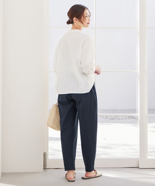Viola e Viola(ヴィオラエヴィオラ)の「綿100%美脚テーパードパンツ(その他パンツ・レディース・モカ/ネイビー/カーキ/ブラック・LL/3L/M/L)」の19枚目の写真