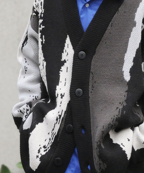 NILWAY（ニルウェイ）の「オーバーサイズスプラッシュカーディガン（カーディガン/ボレロ・メンズ・ホワイト/ブルー/ブラック・LARGE/MEDIUM）」の20枚目の写真