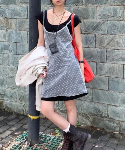 Sibra(シブラ)の「チュールキャミワンピース(ワンピース・レディース・ホワイト/ブラック・M)」の1枚目の写真