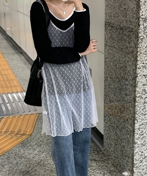 Sibra(シブラ)の「チュールキャミワンピース(ワンピース・レディース・ホワイト/ブラック・M)」の19枚目の写真