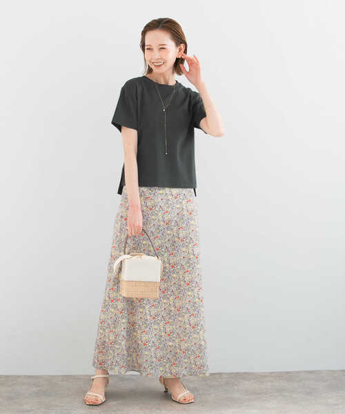 URBAN RESEARCH ROSSO WOMEN(アーバンリサーチ ロッソ)の「サイドスリットショートTシャツ(Tシャツ/カットソー・レディース・オフホワイト/ピンク/グリーン系その他・FREE)」の15枚目の写真