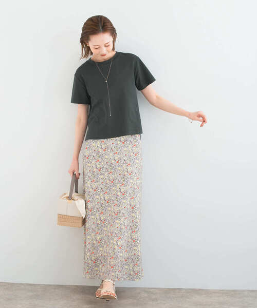 URBAN RESEARCH ROSSO WOMEN(アーバンリサーチ ロッソ)の「サイドスリットショートTシャツ(Tシャツ/カットソー・レディース・オフホワイト/ピンク/グリーン系その他・FREE)」の16枚目の写真