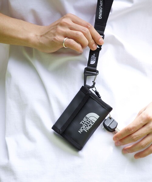 THE NORTH FACE(ザノースフェイス)の「THE NORTH FACE/ザ・ノース・フェイス BC Wallet Mini / BCワレットミニ(財布・メンズ・ブラウン/ホワイト/カモフラージュ/パープル/ネイビー/イエロー/ブルー/サックスブルー/ブラック/ベージュ・ONE SIZE)」の3枚目の写真