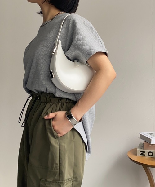 sakishimatokyo（サキシマトーキョー）の「【USAコットン】ビッグシルエット 半袖ワッフルTシャツ（Tシャツ/カットソー・レディース・ホワイト/ブラック/チャコールグレー/グレー・FREE）」の21枚目の写真