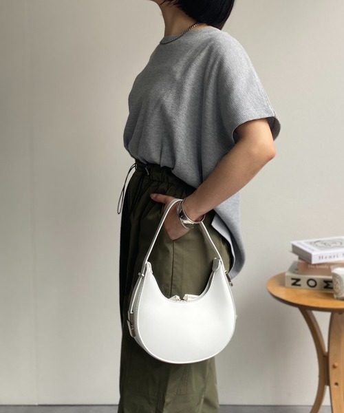 sakishimatokyo（サキシマトーキョー）の「【USAコットン】ビッグシルエット 半袖ワッフルTシャツ（Tシャツ/カットソー・レディース・ホワイト/ブラック/チャコールグレー/グレー・FREE）」の18枚目の写真