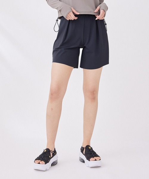 Speedo(スピード)の「【Speedo】UV ステイフィットエコショーツ(水着・レディース・カーキ/ブラック/ブルー系その他4・M)」の2枚目の写真