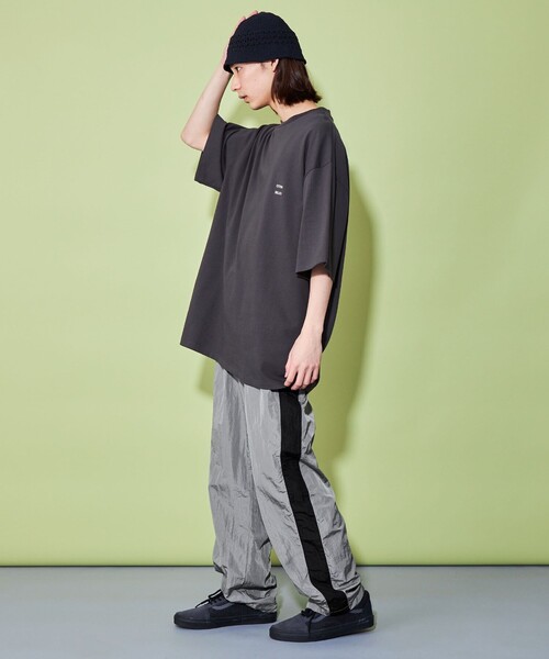 CITEN（シテン）の「＜CITEN＞エアリーナイロントラックパンツ（その他パンツ・メンズ・ブラック/グレー・S/M/L）」の14枚目の写真