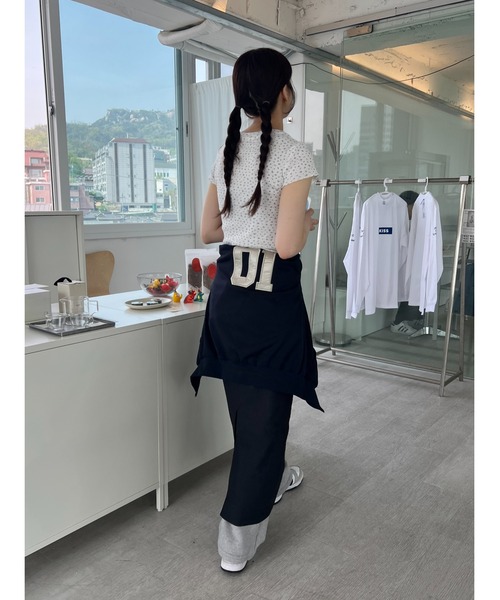 GIUNON（ジウノン）の「flower t-shirts / 小花柄Tシャツ（Tシャツ/カットソー・レディース・ホワイト/グレー・FREE）」の15枚目の写真