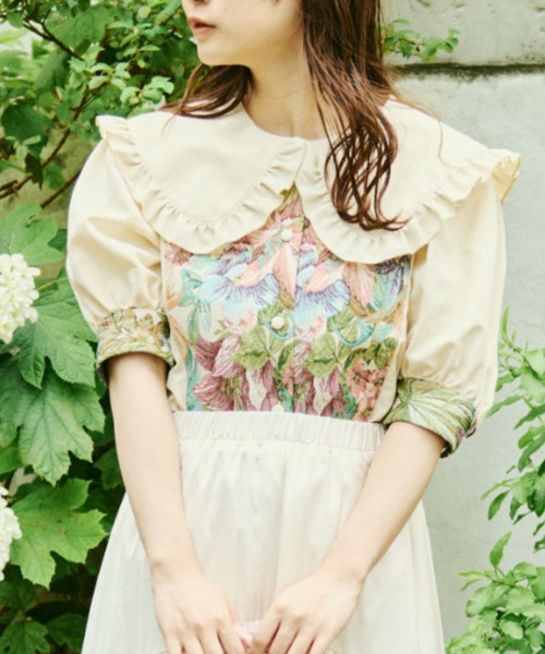 kutir（クティール）の「【クティールとレトロ】ビッグ襟ゴブランブラウス（シャツ/ブラウス・レディース・ブラック/ベージュ/オフホワイト/ブルー・FREE）」の3枚目の写真