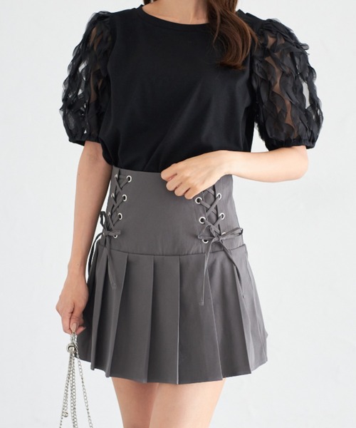 tocco closet(トッコ クローゼット)の「【ZOZO限定】サイドレースアッププリーツスカパン(スカート・レディース・ブラック/オフホワイト/グレー/グレイッシュベージュ・M)」の4枚目の写真