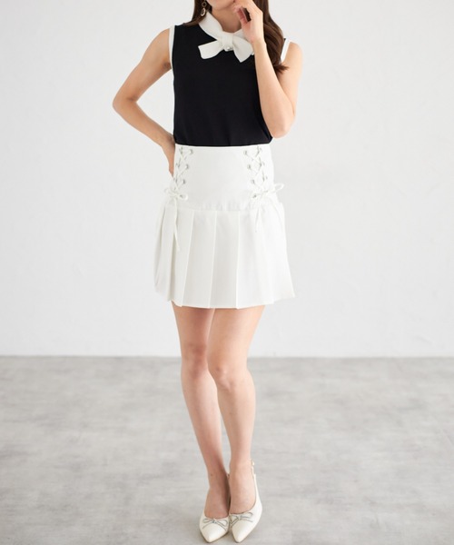 tocco closet(トッコ クローゼット)の「【ZOZO限定】サイドレースアッププリーツスカパン(スカート・レディース・ブラック/オフホワイト/グレー/グレイッシュベージュ・M)」の5枚目の写真